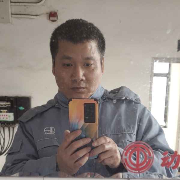 江西46岁单身帅哥真诚找对象-三亚相亲网