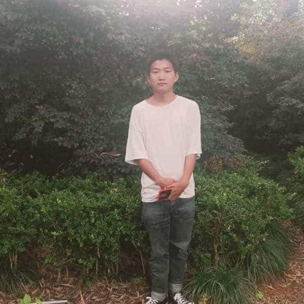35岁岁云南单身帅哥 - 三亚吉缘网