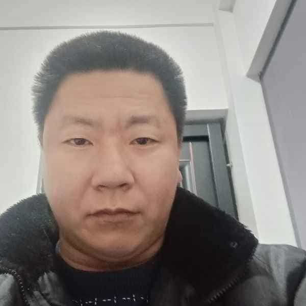 35岁岁四川单身帅哥 - 三亚吉缘网
