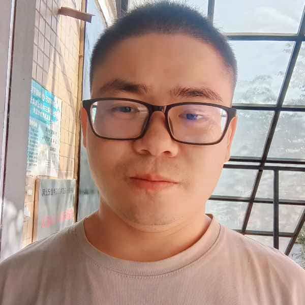 35岁岁湖南单身帅哥 - 三亚吉缘网