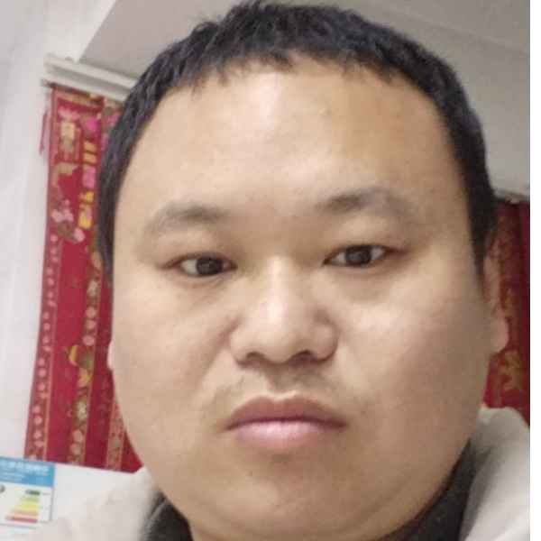 35岁岁浙江单身帅哥 - 三亚吉缘网