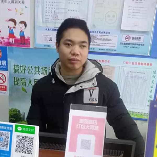 33岁岁江西单身帅哥 - 三亚吉缘网