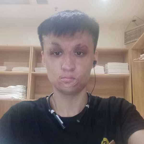 27岁岁山东单身帅哥 - 三亚吉缘网