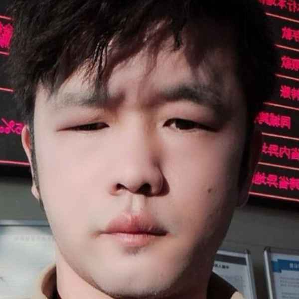 35岁岁湖北单身帅哥 - 三亚吉缘网