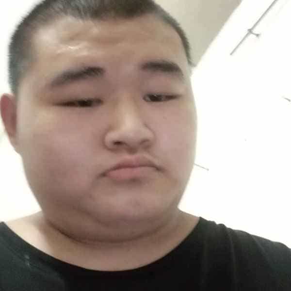 35岁岁贵州单身帅哥 - 三亚吉缘网