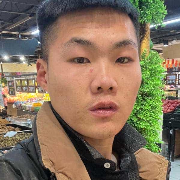 28岁岁河南单身帅哥 - 三亚吉缘网
