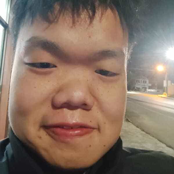 26岁岁江苏单身帅哥 - 三亚吉缘网