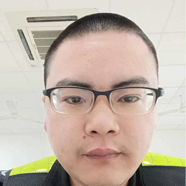 33岁岁江苏单身帅哥 - 三亚吉缘网