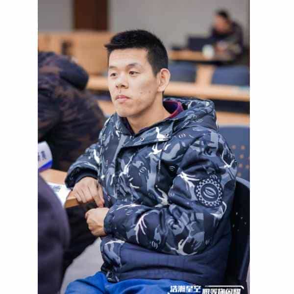 30岁岁江苏单身帅哥 - 三亚吉缘网