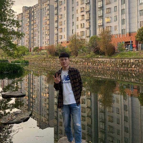 24岁岁河南单身帅哥 - 三亚吉缘网