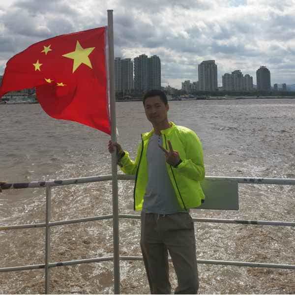 31岁岁浙江单身帅哥 - 三亚吉缘网