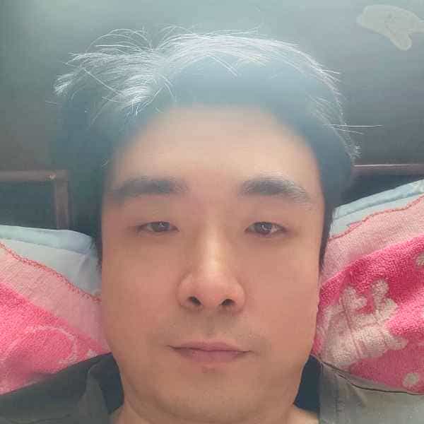 43岁岁河南单身帅哥 - 三亚吉缘网