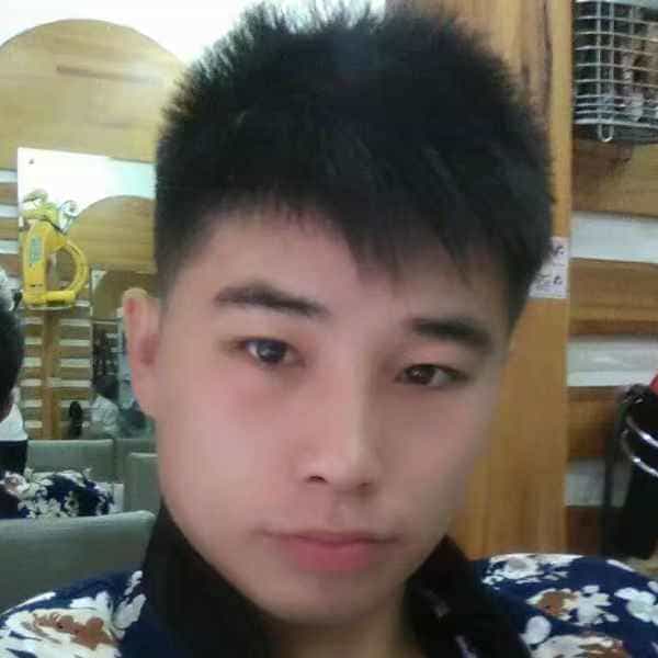 32岁岁湖北单身帅哥 - 三亚吉缘网