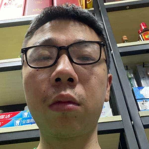 35岁岁湖北单身帅哥 - 三亚吉缘网