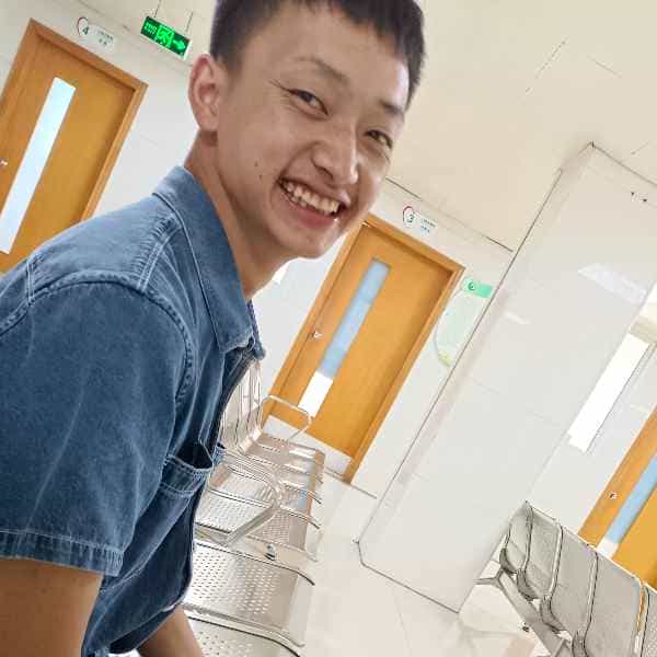 27岁岁四川单身帅哥 - 三亚吉缘网