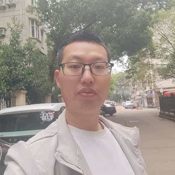 32岁岁湖北单身帅哥 - 三亚吉缘网