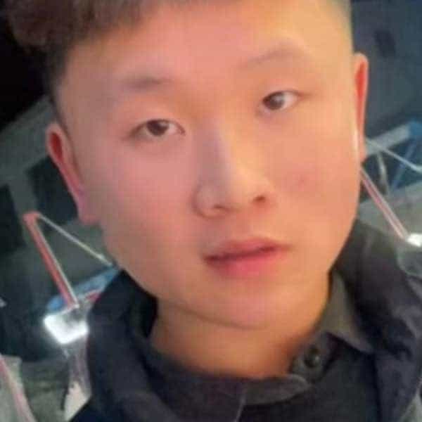 22岁岁河南单身帅哥 - 三亚吉缘网
