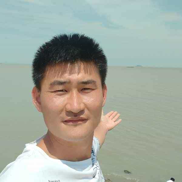 32岁岁山东单身帅哥 - 三亚吉缘网