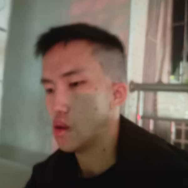 24岁岁广东单身帅哥 - 三亚吉缘网
