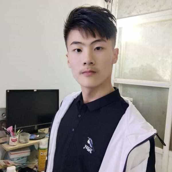 21岁岁河南单身帅哥 - 三亚吉缘网