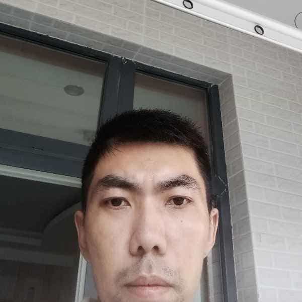 39岁岁江苏单身帅哥 - 三亚吉缘网