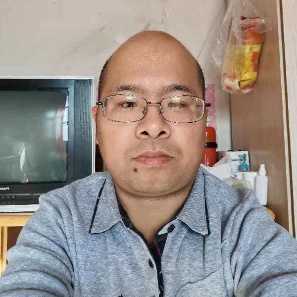37岁岁山东单身帅哥 - 三亚吉缘网