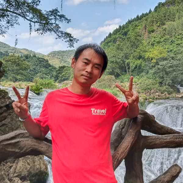 34岁岁湖南单身帅哥 - 三亚吉缘网