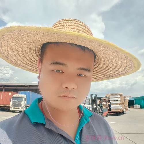 33岁岁湖南单身帅哥 - 三亚吉缘网